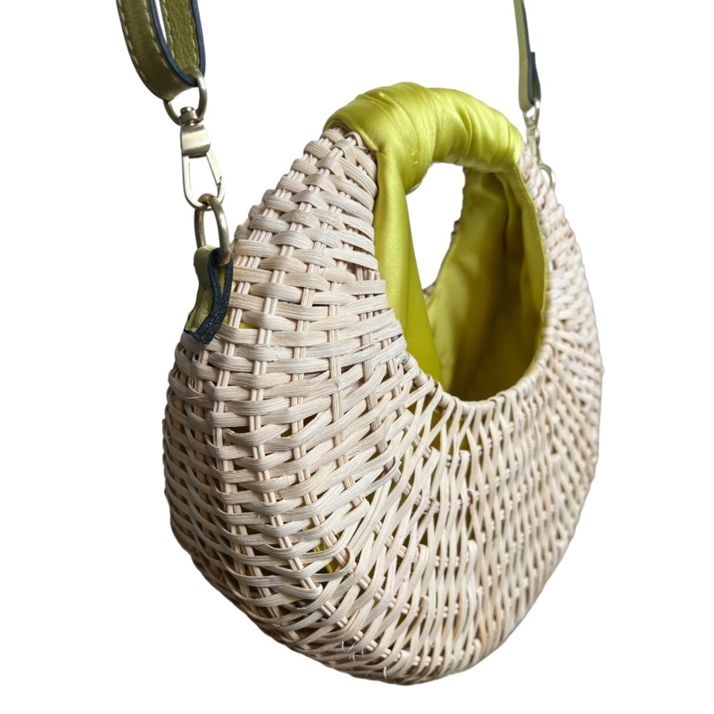 Scoop NYC Star Half-Moon Straw Crossbody Bag - Picture 7 of 16